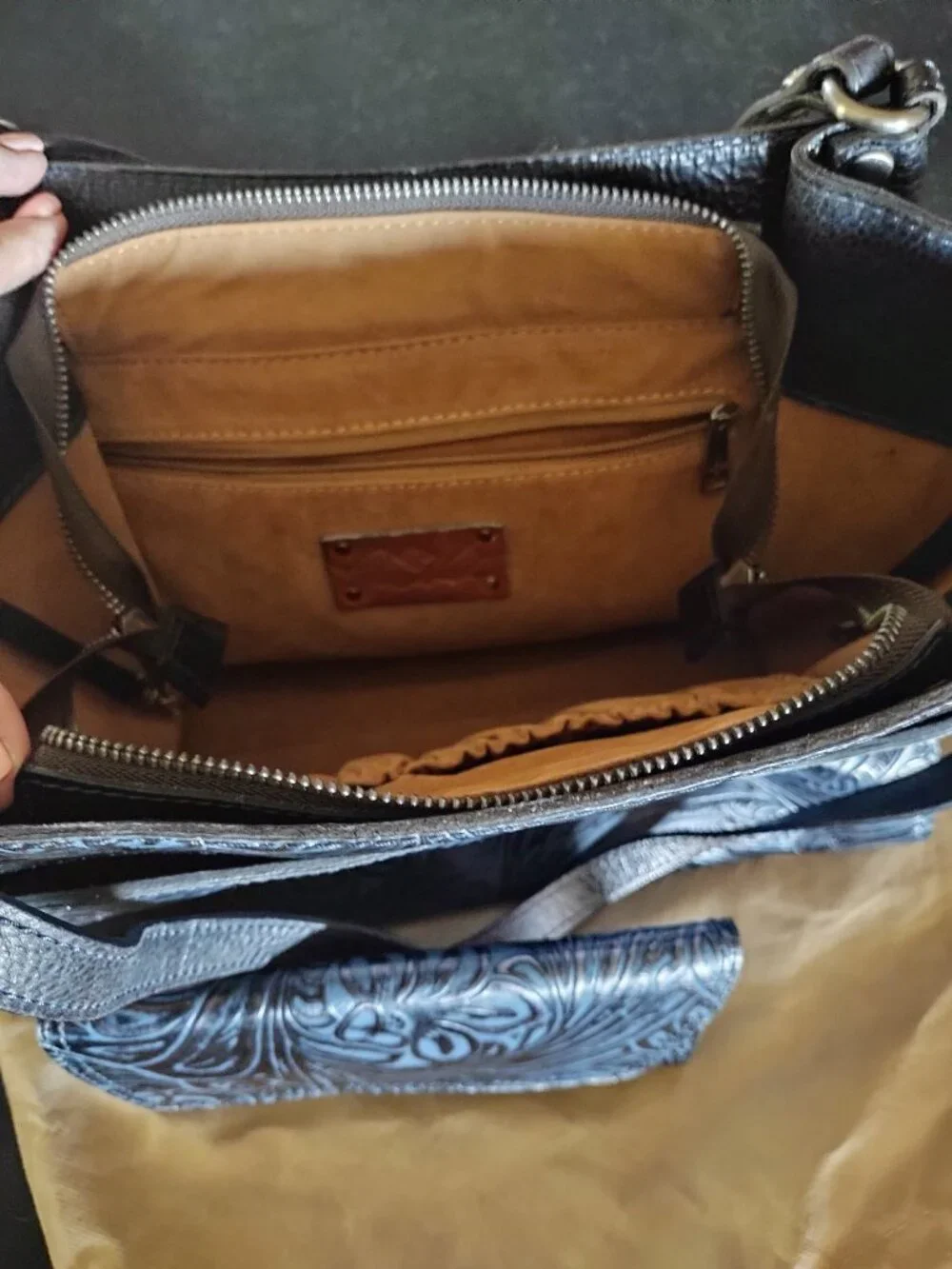 Patricia Nash Satchel Bag w/Matching Wallet - NWOT!
